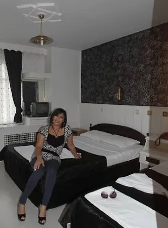 Kozan 2* Antalya