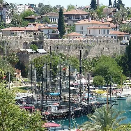 Oda ve Kahvaltı Kozan